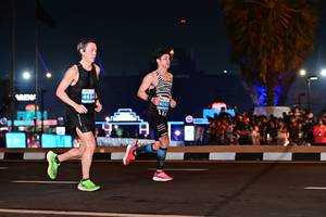 BIB: 463, 4092
                            <button type="button" onclick="openModal(15074817)" class="btn btn-primary btn-sm float-right btn-popup" data-toggle="modal" data-target=".modal-high-quality">
                        <i class="fas fa-shopping-cart"></i> Add to Cart
                    </button>
                                            <button type="button" onclick="isThisMe(15074817, true)" class="btn btn-success btn-sm float-right btn-popup btn-isme hidden" data-toggle="tooltip" data-placement="bottom" title="นี่คือรูปของคุณใช่ไหม คลิกที่นี่เพื่อเอาเข้าอัลบั้ม">
                        <i class="fas fa-plus"></i> Add to album
                    </button>
                    <button type="button" onclick="isThisMe(15074817, false)" class="btn btn-warning btn-sm float-right btn-popup btn-isnotme hidden">
                        <i class="fas fa-ban"></i> Remove from album
                    </button>